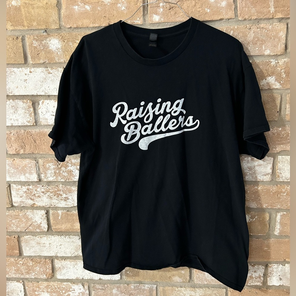 Black 'Raising Ballers' T-Shirt. Mens XL.
